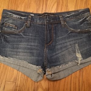 Women's Urban Behavior Shorts, size 27